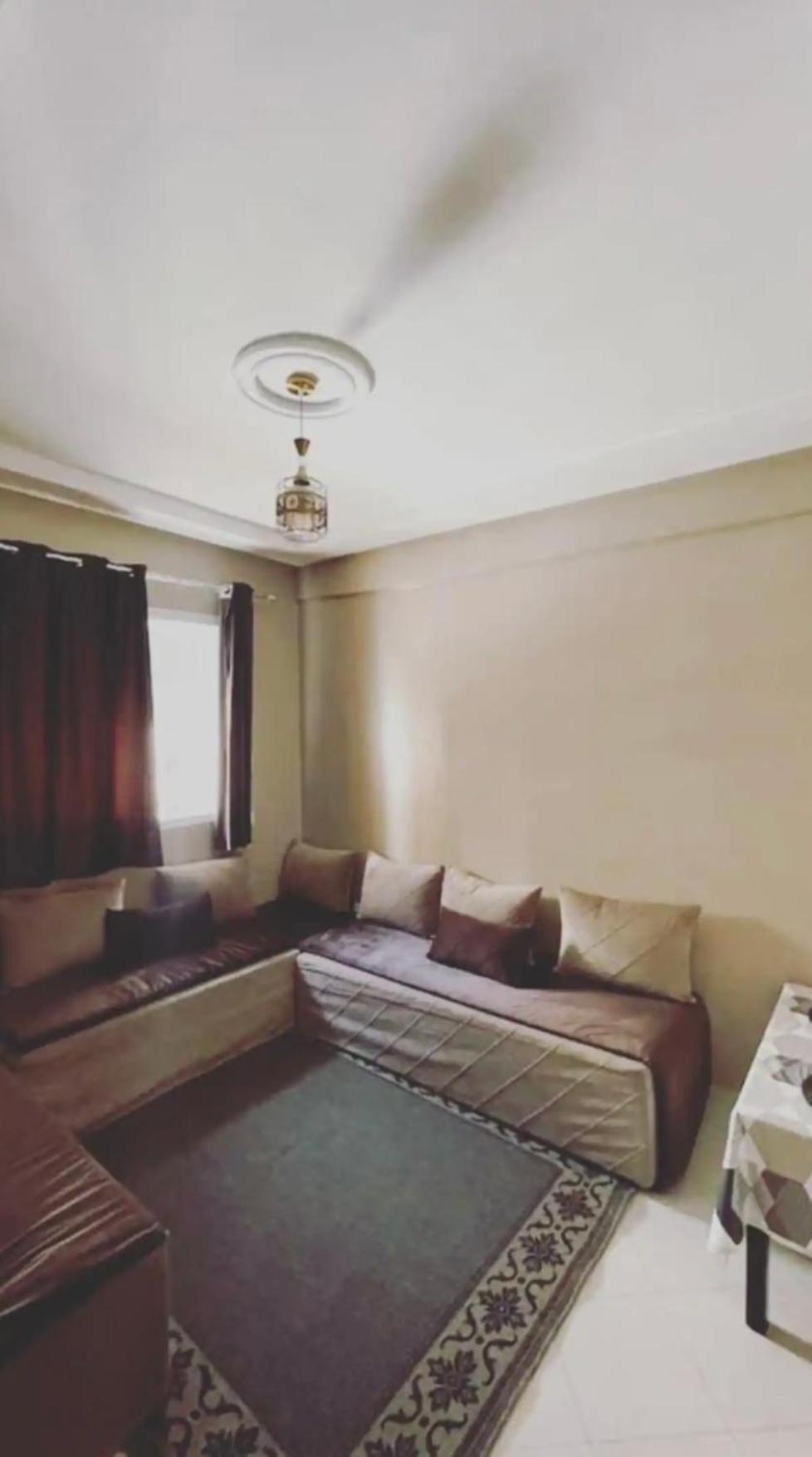 Dari Apartment *